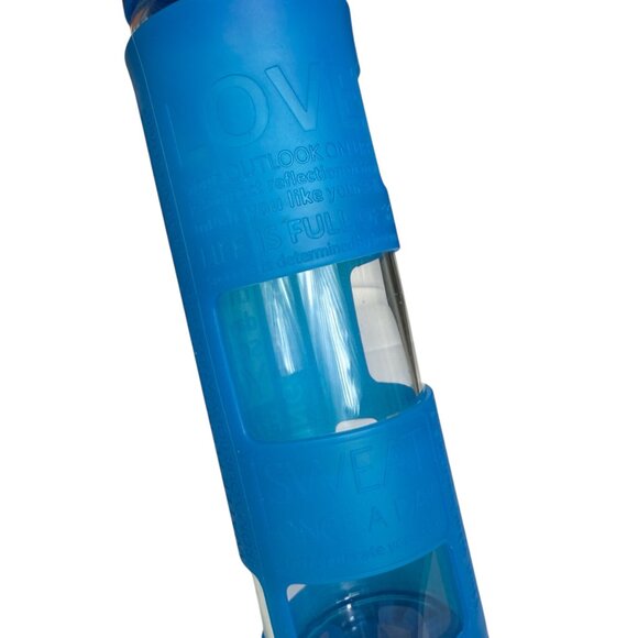 Lululemon Water Bottles Set of 2: Pure Balance and Sigg Aluminum Reusable - Picture 4 of 9